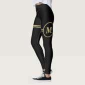 Elegantes, Personalisiertes Monogramm auf schwarz Leggings (Links)