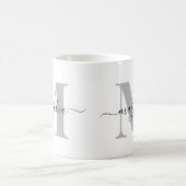 Elegantes personalisiertes Monogramm Grau Schwarz Kaffeetasse (Mittel)
