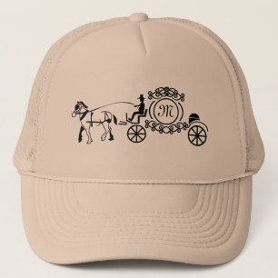 Elegantes Pferd Gezeichnet Wedding Wagon Monogramm Truckerkappe