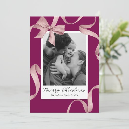 Elegantes Pink Bow Foto Weihnachten (Stehend Vorderseite)