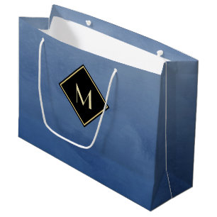 Elegantes Pinselblau mit einfachem Goldmonogramm Große Geschenktüte