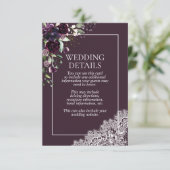 Elegantes Plum Lila Blumenspitzen Details Begleitkarte (Stehend Vorderseite)