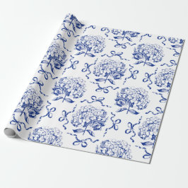 Elegantes Preppy Blue Toile Hydrangea Bow Muster Geschenkpapier