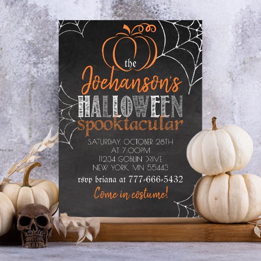 Elegantes Pumpkin Chalkboard Halloween-Party Einladung