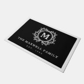 Elegantes Reben Schwarz-weiß Monogramm Fußmatte (Schrägansicht)