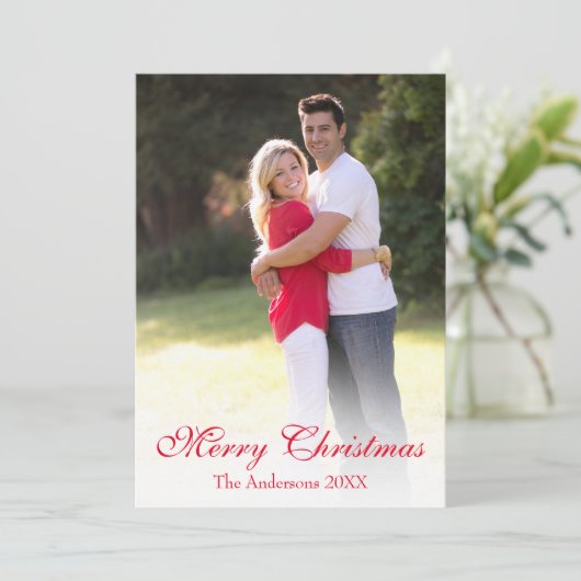 Elegantes Red Script Foto Frohe Weihnachten (Stehend Vorderseite)