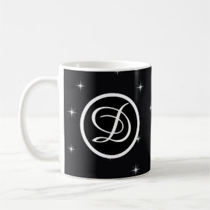 elegantes Retro-Ambiente in Schwarz-Weiß Kaffeetasse