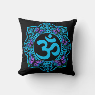 Elegantes Retro Blue ohm mandala lila Schmetterlin Kissen