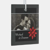 Elegantes Romantisches Custom Foto Red Ribbon Ornament Aus Glas (Vorderseite Rechts)