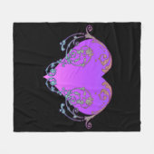 Elegantes, romantisches Lila Herz mit Blüh Fleecedecke (Vorderseite (Horizontal))