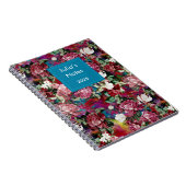 Elegantes rosa Blume rotes Muster Monogramm Notizblock (Rechte Seite)