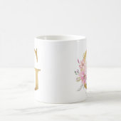 Elegantes Rosa Floral Gold Letter Monogram G Kaffeetasse (Mittel)
