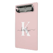 Elegantes Rosa-Hauch-Grau-Script-Monogramm Mini Klemmbrett (Gewinkelt2)