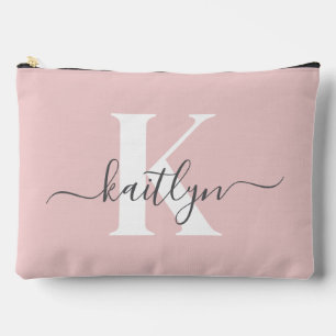 Elegantes Rosa-Hauch-Grau-Script-Monogramm Zubehörtasche