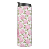 Elegantes rosa Hydrangeen-Blumenmuster-Monogramm Thermosbecher (Nach rechts gedreht)