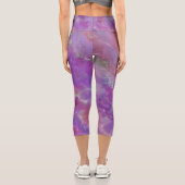 Elegantes rosa, Lila und silberfarbenes Marmormust Capri Leggings (Rückseite)