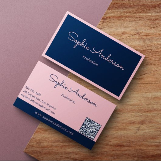 Elegantes Rosa & Navy mit QR-Code Visitenkarte