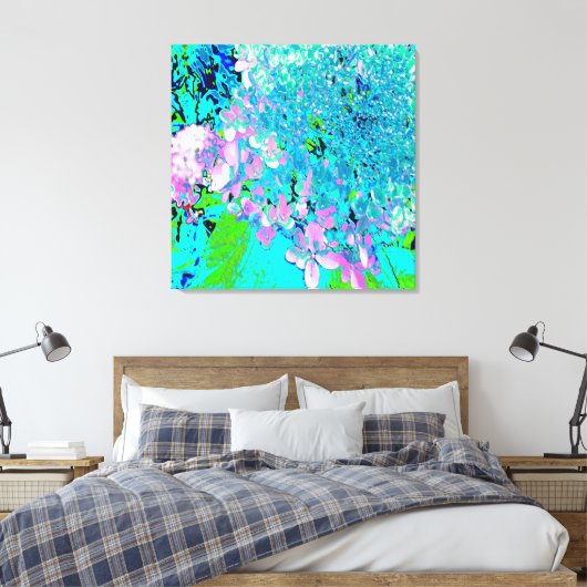 Elegantes rosa und blaues Limelight Hydrangea Leinwanddruck (Insitu (Schlafzimmer))