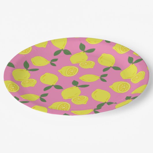 Elegantes rosa und gelbes Zitronenmuster Pappteller (Schrägansicht)