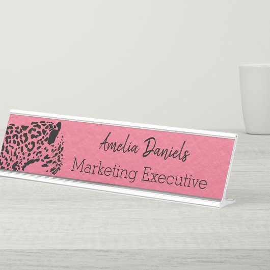 Elegantes Rosa und schwarzes Jaguar Schreibtischnamensplakette