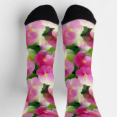 Elegantes rosa-weiße Eingeweihte Blume-Muster Socken (Oben)