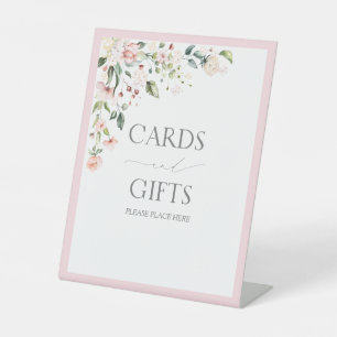 Elegantes rosafarbenes Blumengeschenk für Brautpar Sockelschild