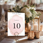 Elegantes rosafarbenes Personalisiertes Bat Mitzva Tischnummer<br><div class="desc">Diese hübsche Tischkarte hat einen geometrisch geformten Rahmen und einen Aquarellspritzer mit Ihrem Tischnummer- und Veranstaltungsnamen oder einer anderen Personalisierung. Die Rückseite weist das gleiche Design auf. Verwenden Sie das Vorlagenformular, um Ihre eigenen Informationen hinzuzufügen. Was immer Sie auf der Vorderseite eingeben, wird automatisch auch auf der Rückseite platziert. Mit...</div>