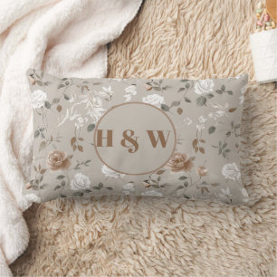 Elegantes Rose- und Vine Pattern Kissen