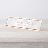 Elegantes Rosegold-Marble Modernes Skript-Template Schreibtischnamensplakette (Vorderseite )