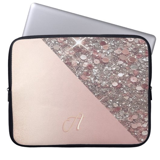 Elegantes Roségold-Monogramm Laptopschutzhülle (Vorderseite)