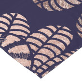 Elegantes Rosen-Goldblumenzeichnungen auf Kurzer Tischläufer (Ecke)