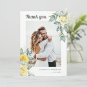 Elegantes Rosengebirge Blumengrün Hochzeitsfest Fo Dankeskarte (Stehend Vorderseite)