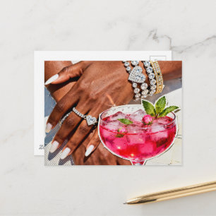 Elegantes Rosengetränk und viele Juwelen Collage Postkarte