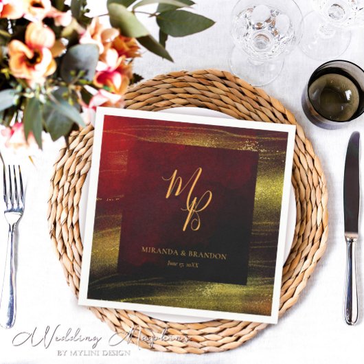 Elegantes Rot mit Gold Monogram Wedding Serviette