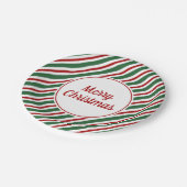 Elegantes Rot und Grün frohe Weihnachten Pappteller (Schrägansicht)