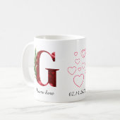 Elegantes rotes Herz Blumen-Initial-C-Kaffeeg mit Kaffeetasse (Vorderseite Links)
