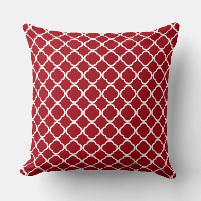Elegantes rotes marokkanisches Quatrefolienmuster Kissen (Vorderseite)