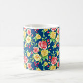 Elegantes rotes Rosenmuster Kaffeetasse (Mittel)