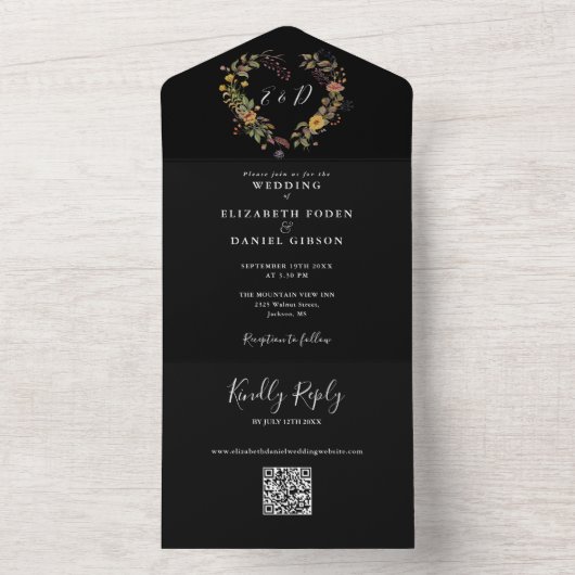 Elegantes Rustikales Herz QR Code Hochzeit All In One Einladung (Innen Boden)
