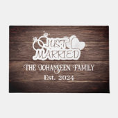 Elegantes rustikales Holz nur verheiratet Weiße Ty Fußmatte (Vorderseite)