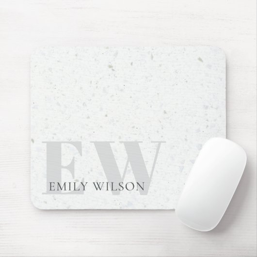 Elegantes rustikales Terrazzo Stone Gray Name Mono Mousepad (Mit Mouse)