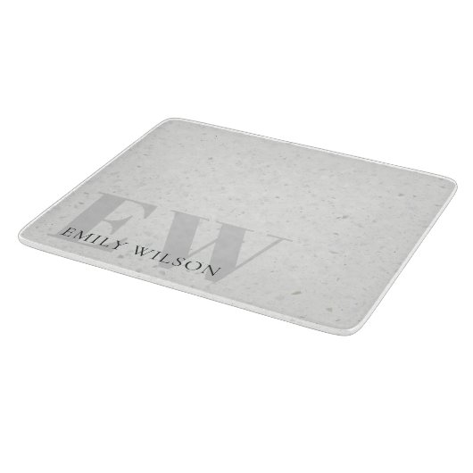 Elegantes rustikales Terrazzo Stone Gray Name Mono Schneidebrett (Ecke)