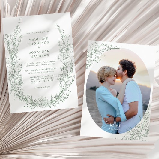 Elegantes Sage Green Floral Monogram Foto Hochzeit Einladung