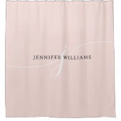 Elegantes Schlicht Blush Pink White Script Monogra Duschvorhang (Vorderseite)