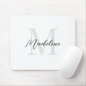 Elegantes Schlichtes White Script Monogram Mousepad (Mit Mouse)