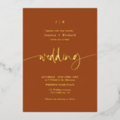 Elegantes Schreibpinsel Terracotta Hochzeitgold Folieneinladung (Vorderseite)
