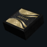 Elegantes Schwarz-Gold-Floral-Damaskus-Muster Geschenkbox<br><div class="desc">Elegante schwarze und goldene Blumengestauke,  monogrammatisch gürtelt.</div>