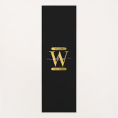 Elegantes Schwarz & Gold Monogram Modernes Skript Yogamatte (Vorderseite)