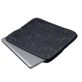 Elegantes Schwarz-Gold-Zickzack Muster - Laptop-Si Laptopschutzhülle (Vorne Knopf)