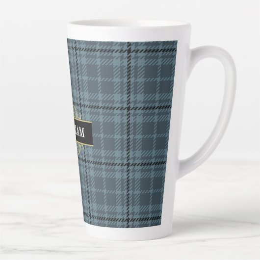 Elegantes Schwarz-Grau-Kariertes Monogramm Milchtasse (Rechts)